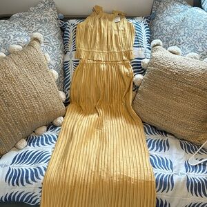 NWT BANANA REPUBLIC SKIRT SET